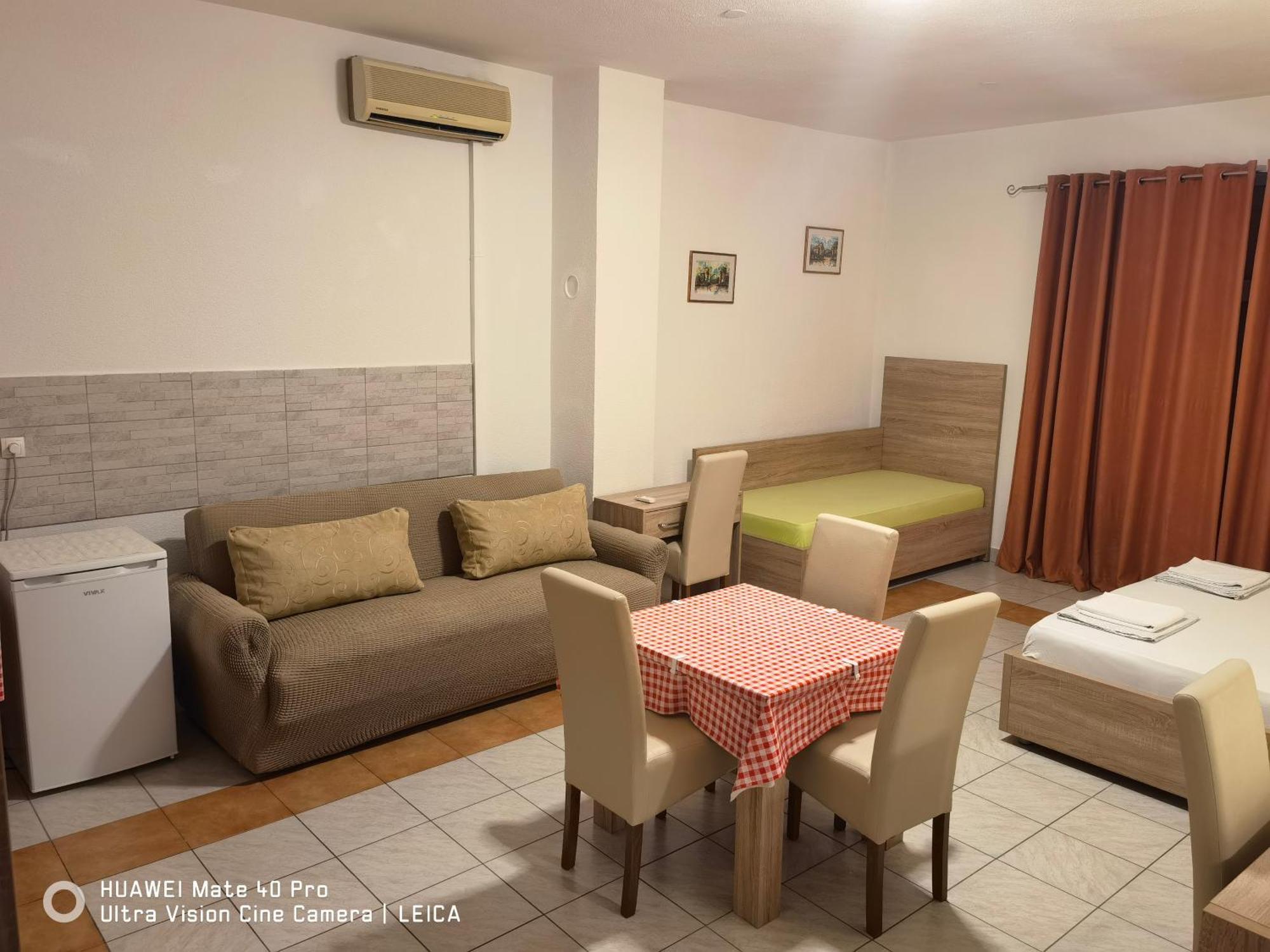 מוסטר Lovely Home City Center מראה חיצוני תמונה